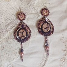 BO Grace embroidered with Rose Quartz, Swarovski crystals, pearl beads, seed beads and 925/1000 Sterling Silver ear hooks